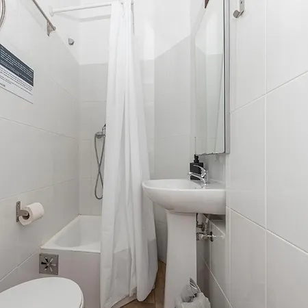 아파트 Houze Spacious Near Marques De Pombal *